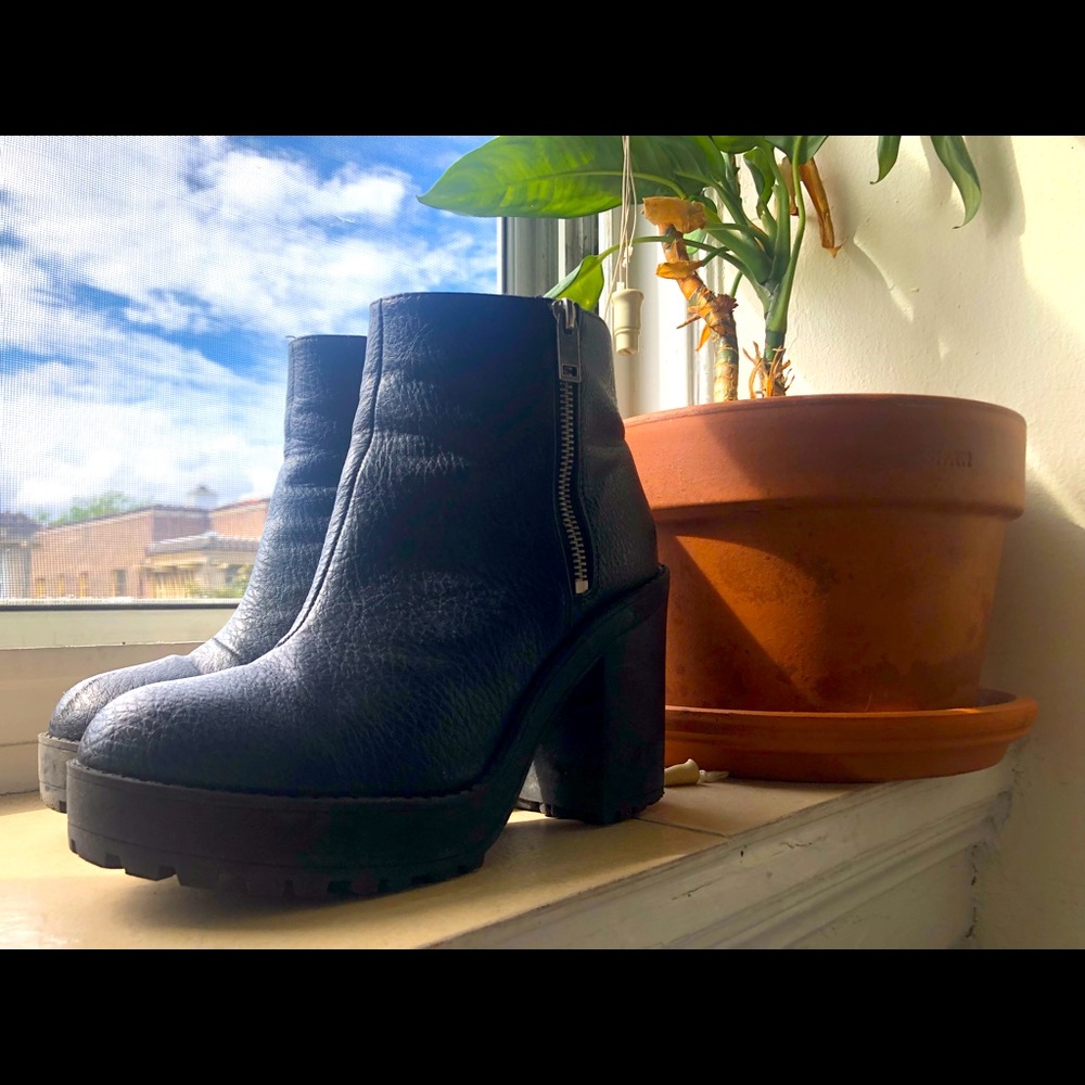 Super cute H&M booties